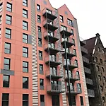 Grand - Waterlane Island Lejlighed