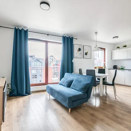 Grand - Waterlane Island Danzica