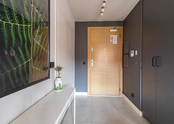 Grand - Waterlane Island Daire *