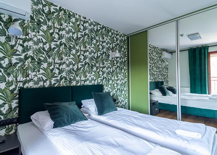 Grand - Waterlane Island * Gdansk