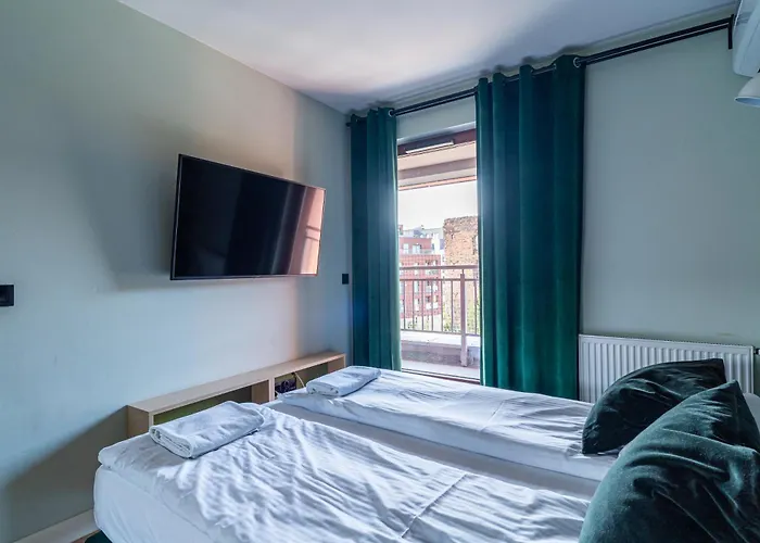 Grand - Waterlane Island *