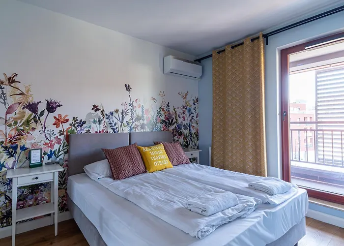 Grand - Waterlane Island Gdansk