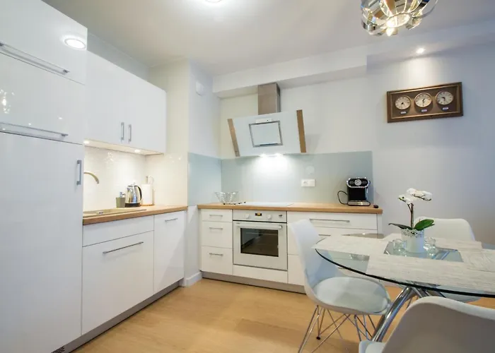 Grand - Waterlane Island *