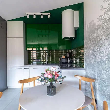 Grand - Waterlane Island *