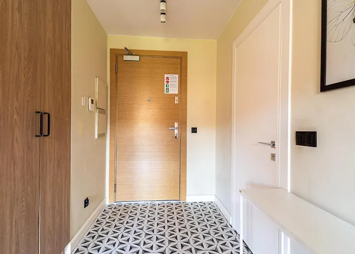 Grand - Waterlane Island * Gdańsk